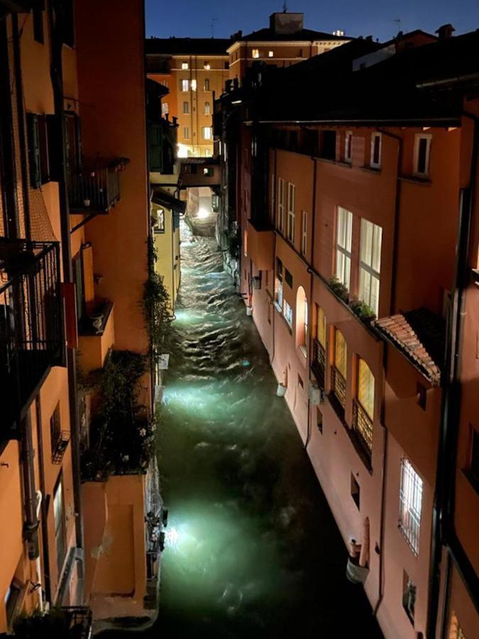 Sibilla Suite Apartment - Via Piella 14 Bologna Buitenkant foto