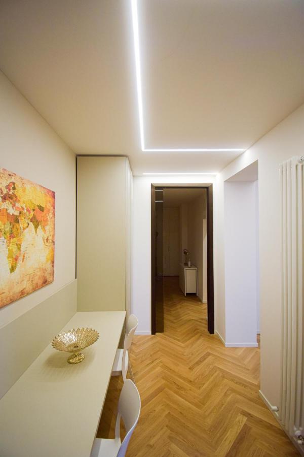 Sibilla Suite Apartment - Via Piella 14 Bologna Buitenkant foto